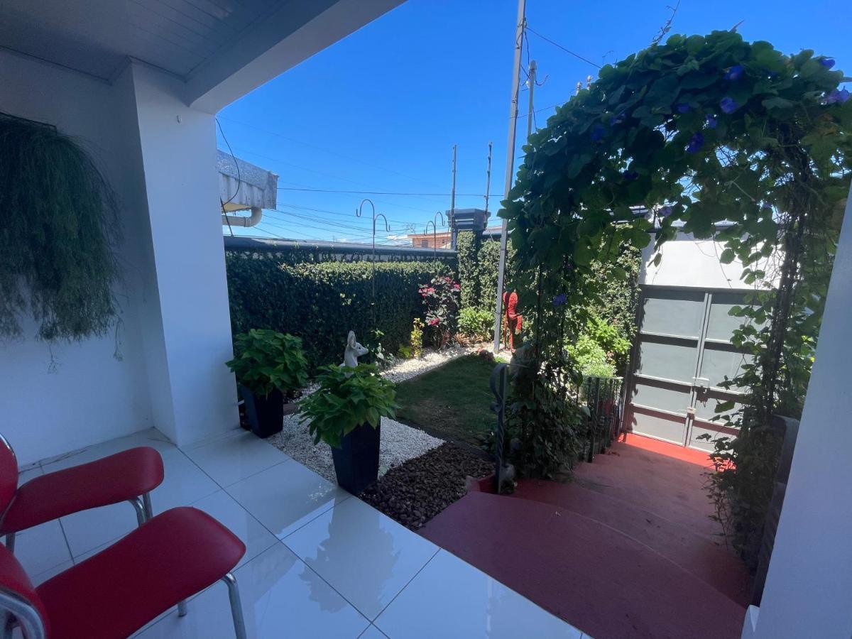 Apartamento Alicia'S Place 10 Min From Airport Alajuela Exterior foto